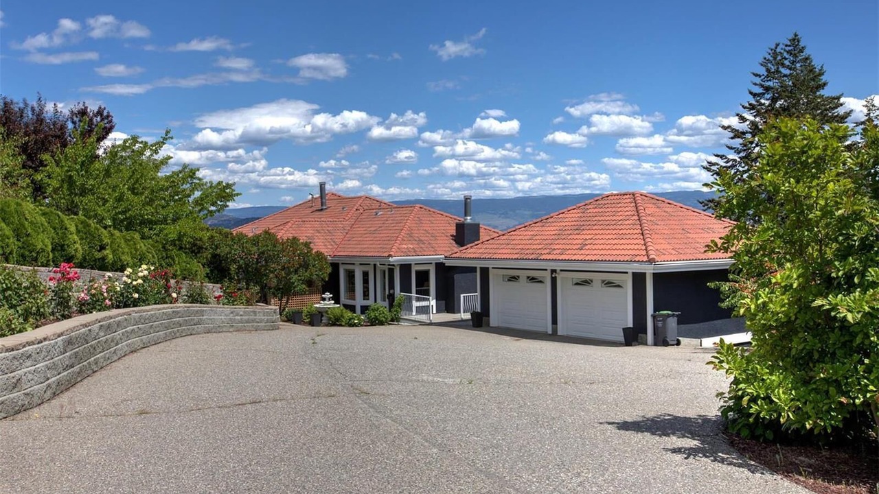 Photo of Outdoor in West Kelowna Estates