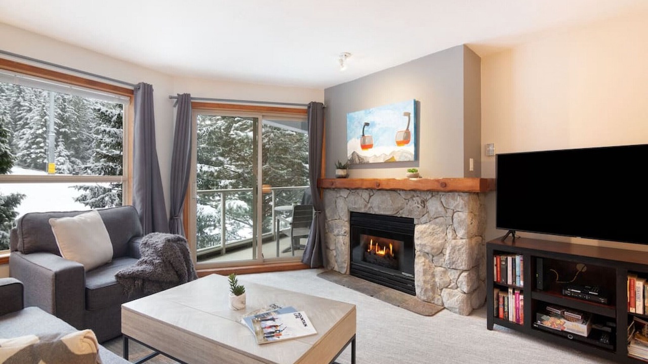 Photo of Livingroom in Upper Village
