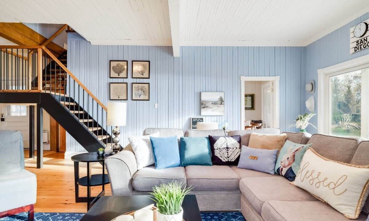 Photo of Livingroom in Aylmer