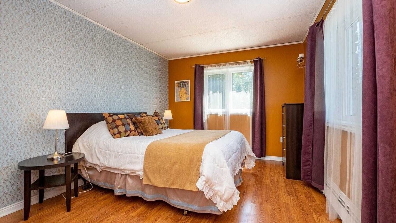 Photo of Bedroom in Wiarton