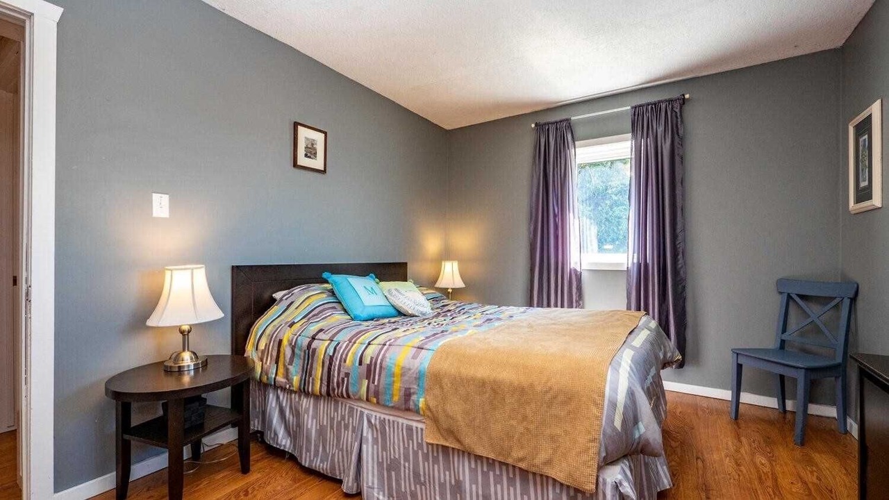 Photo of Bedroom in Wiarton