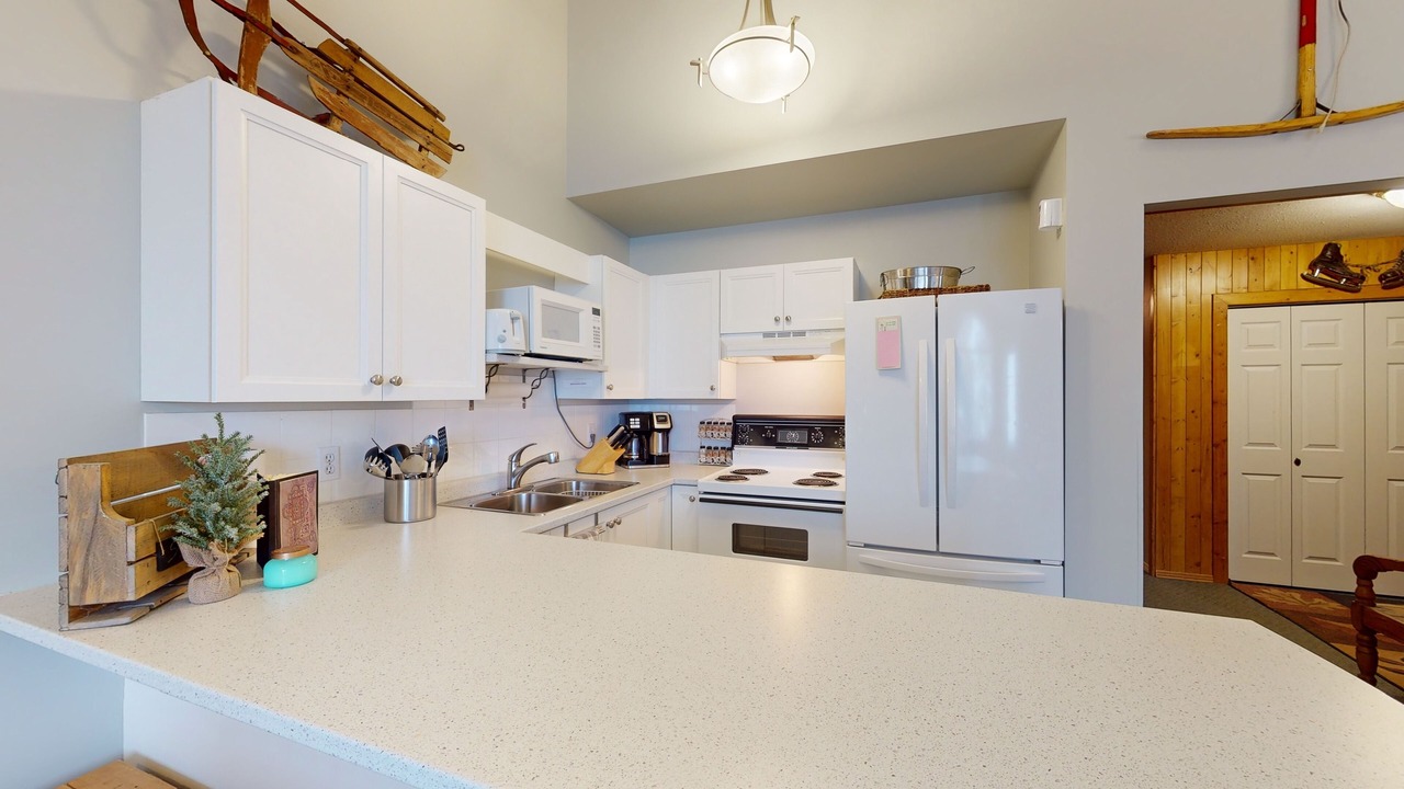 Photo of Kitchen in Big White Ski Resort