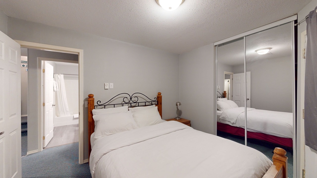 Photo of Bedroom in Big White Ski Resort