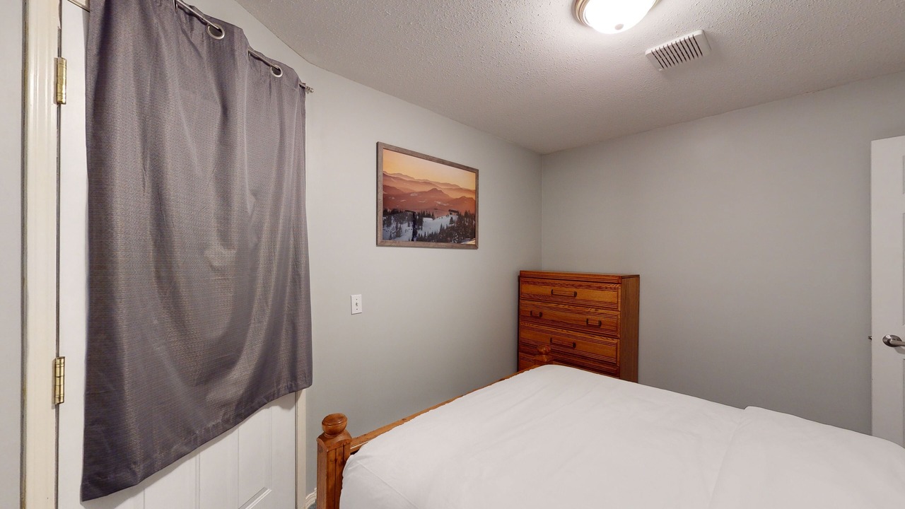 Photo of Bedroom in Big White Ski Resort