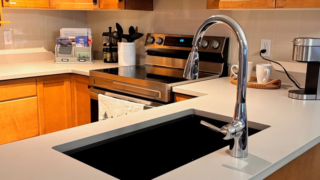 Photo of Kitchen in Big White Ski Resort