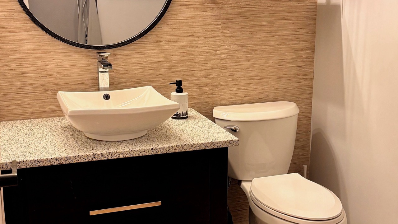 Photo of Bathroom in Big White Ski Resort