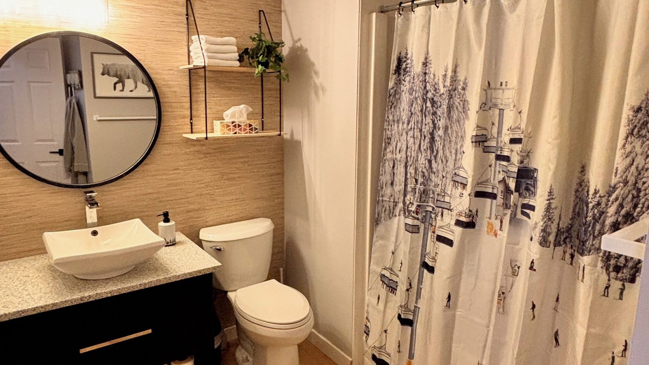 Photo of Bathroom in Big White Ski Resort