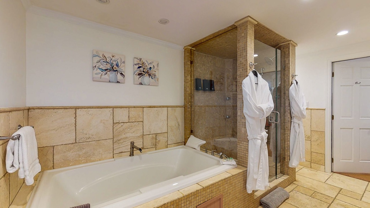 Photo of Bathroom in Selma Park