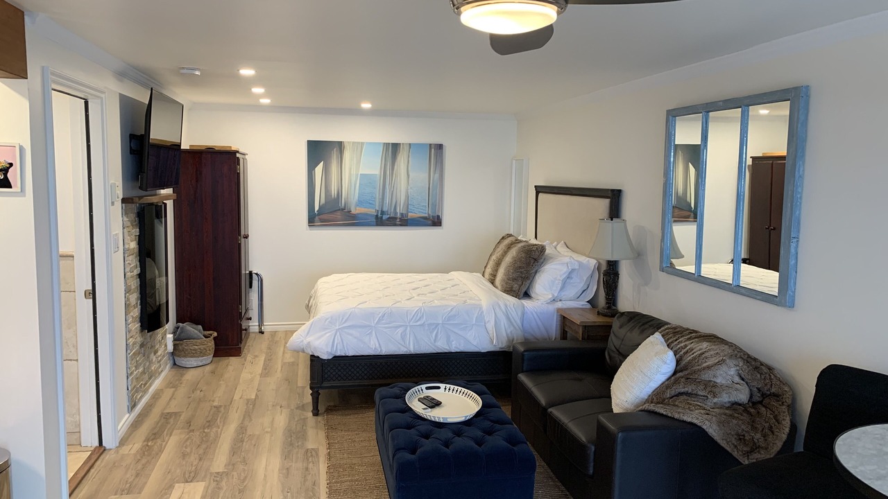 Photo of Bedroom in Selma Park
