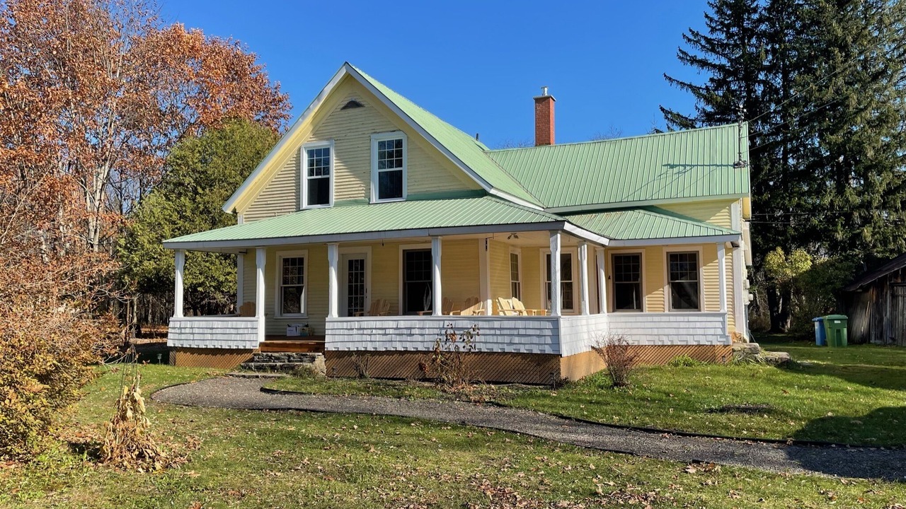 Photo of Outdoor in Ayers Cliff