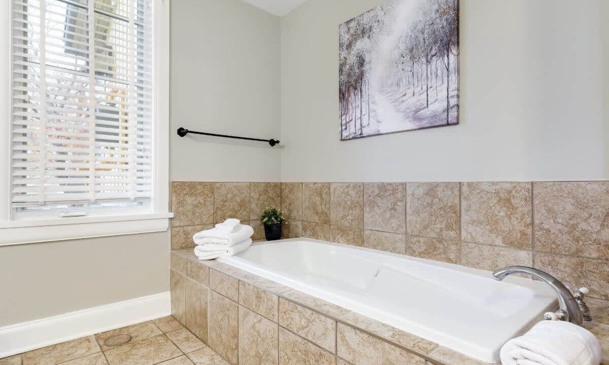 Photo of Bathroom in Calabogie