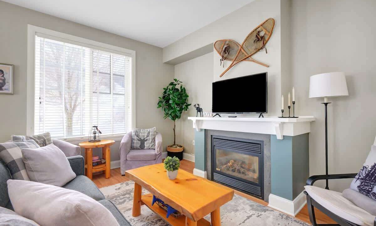 Photo of Livingroom in Calabogie