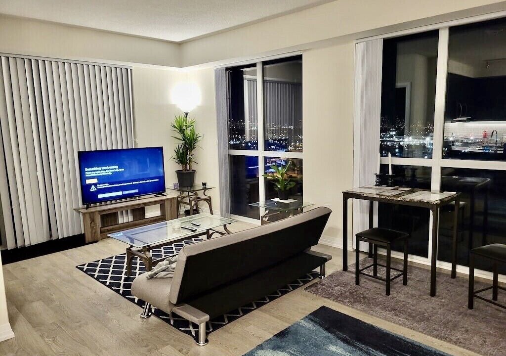 Photo of Livingroom in Islington - City Centre West