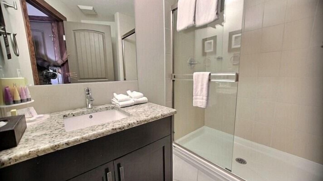 Photo of Bathroom in Canmore