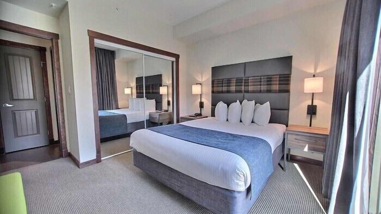 Photo of Bedroom in Canmore