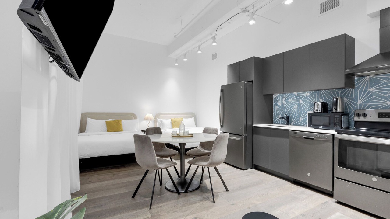 Photo of Bedroom in Downtown Montreal