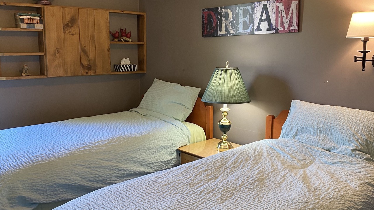 Photo of Bedroom in Louth