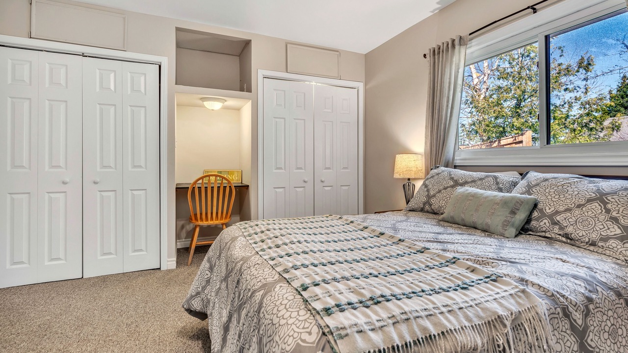Photo of Bedroom in Meaford