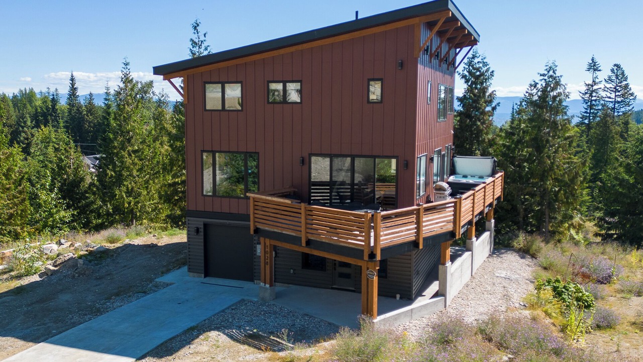 Photo of Others in Rossland