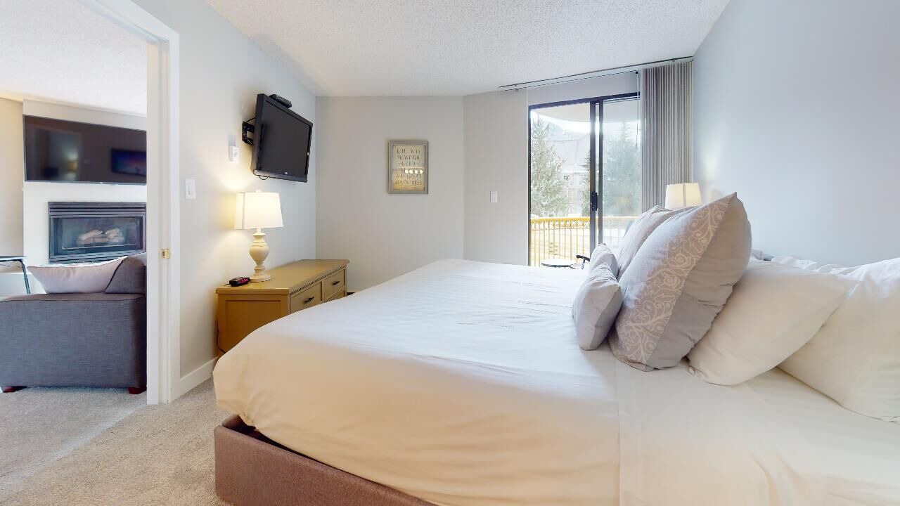 Photo of Bedroom in Upper Village