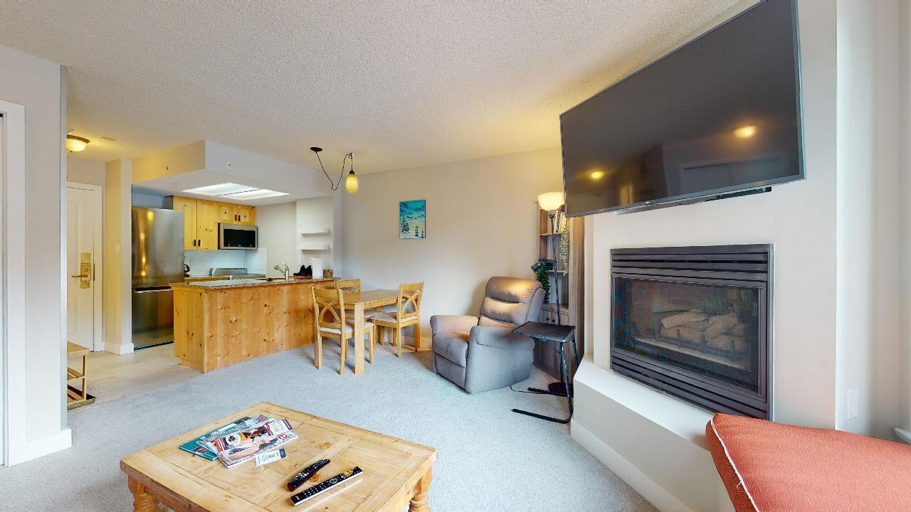 Photo of Livingroom in Upper Village