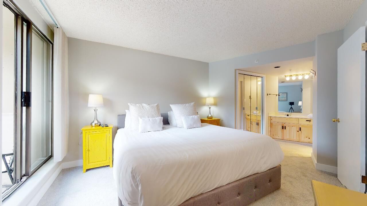 Photo of Bedroom in Upper Village