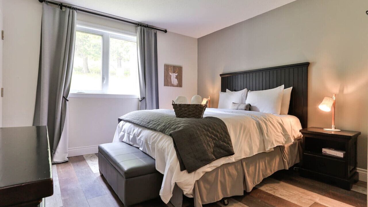 Photo of Bedroom in Mont-Tremblant