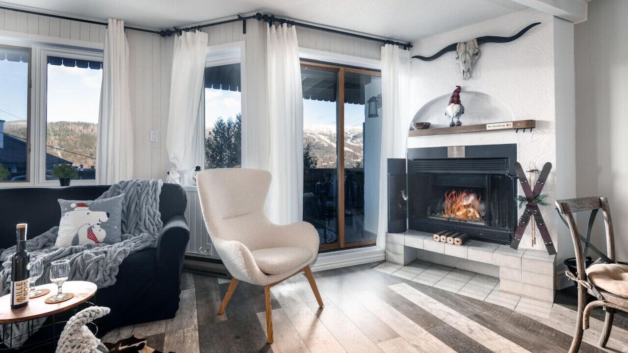 Photo of Livingroom in Mont-Tremblant