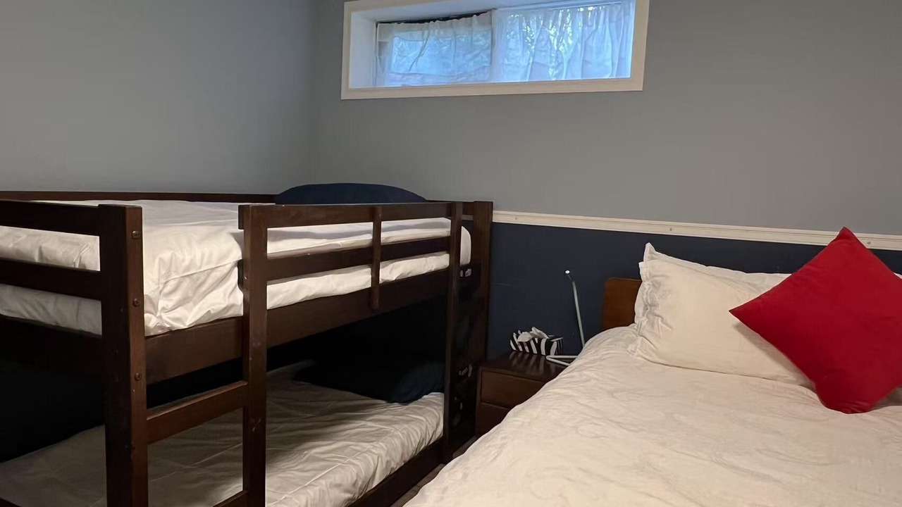 Photo of Bedroom in West Porpoise Bay