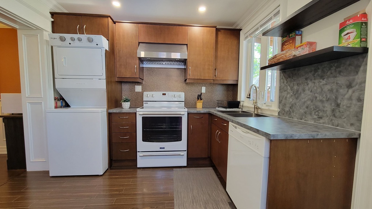 Photo of Kitchen in Greenwood - Coxwell