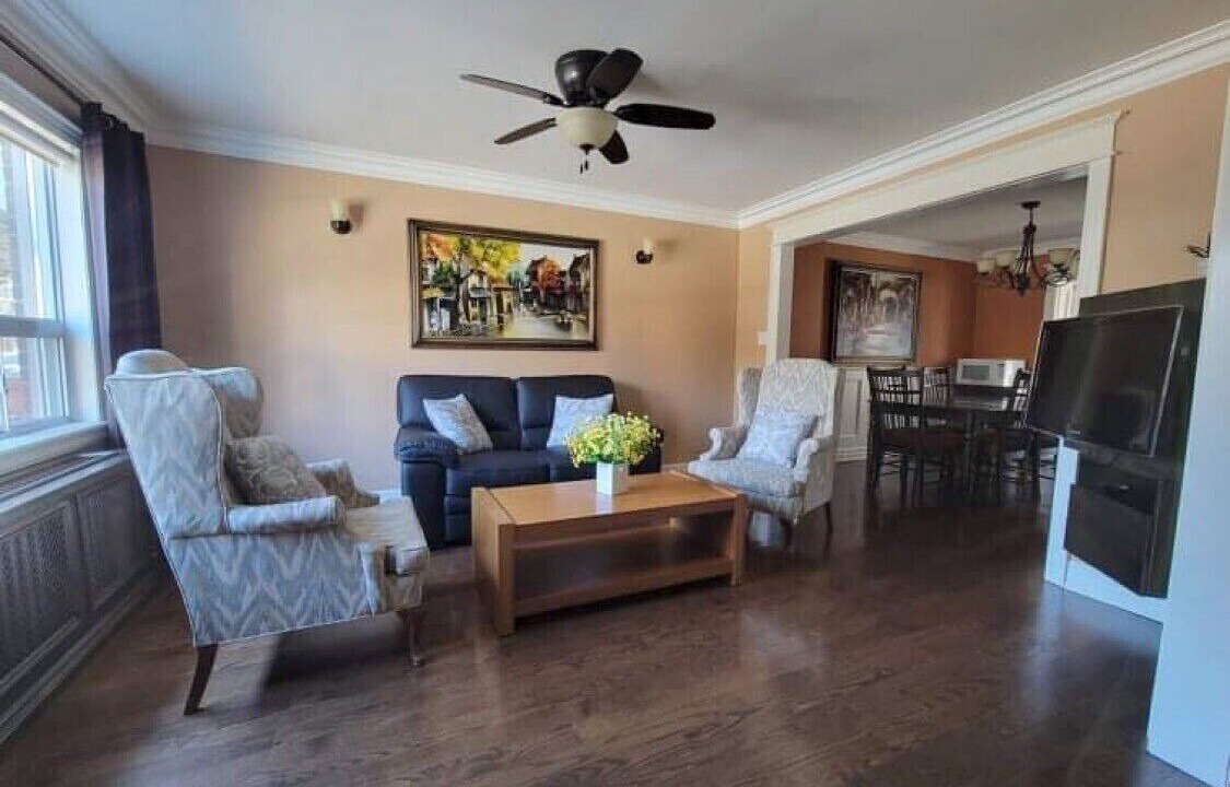 Photo of Livingroom in Greenwood - Coxwell