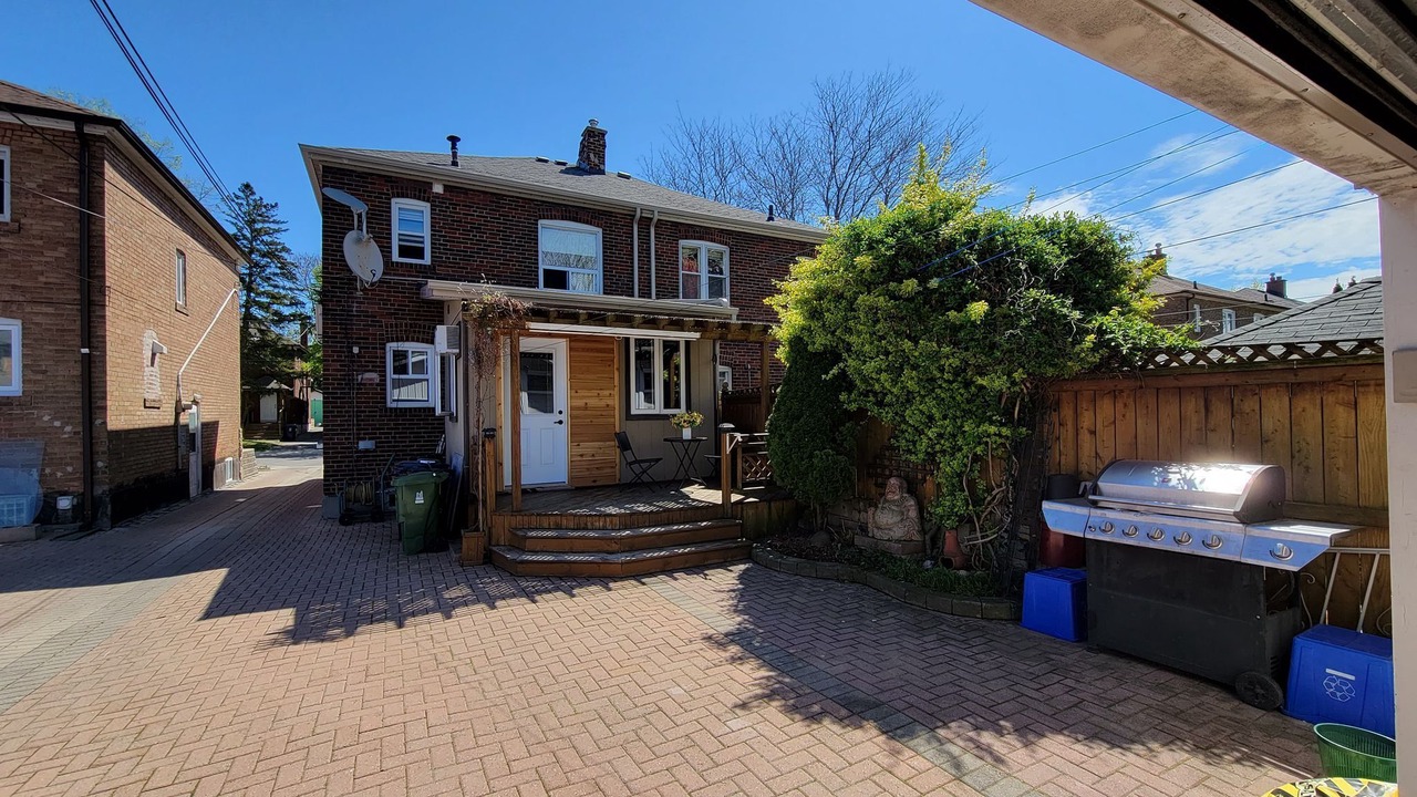 Photo of Patio Balcony in Greenwood - Coxwell