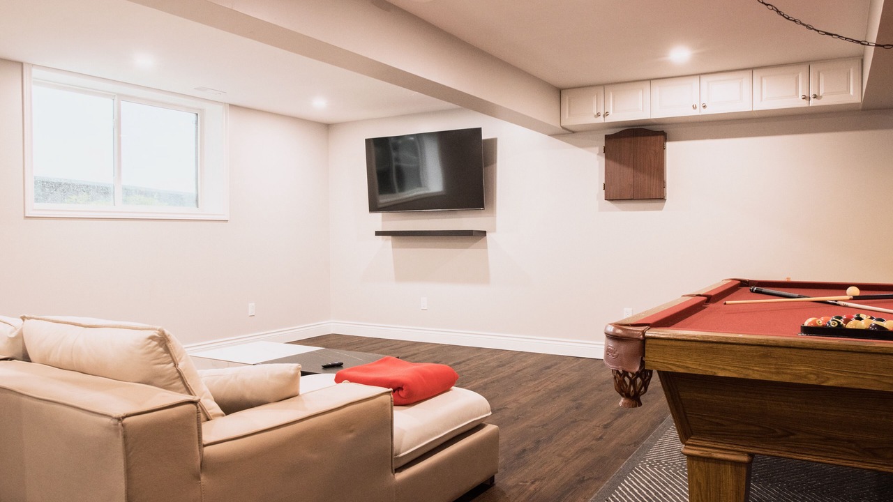 Photo of Livingroom in Omemee