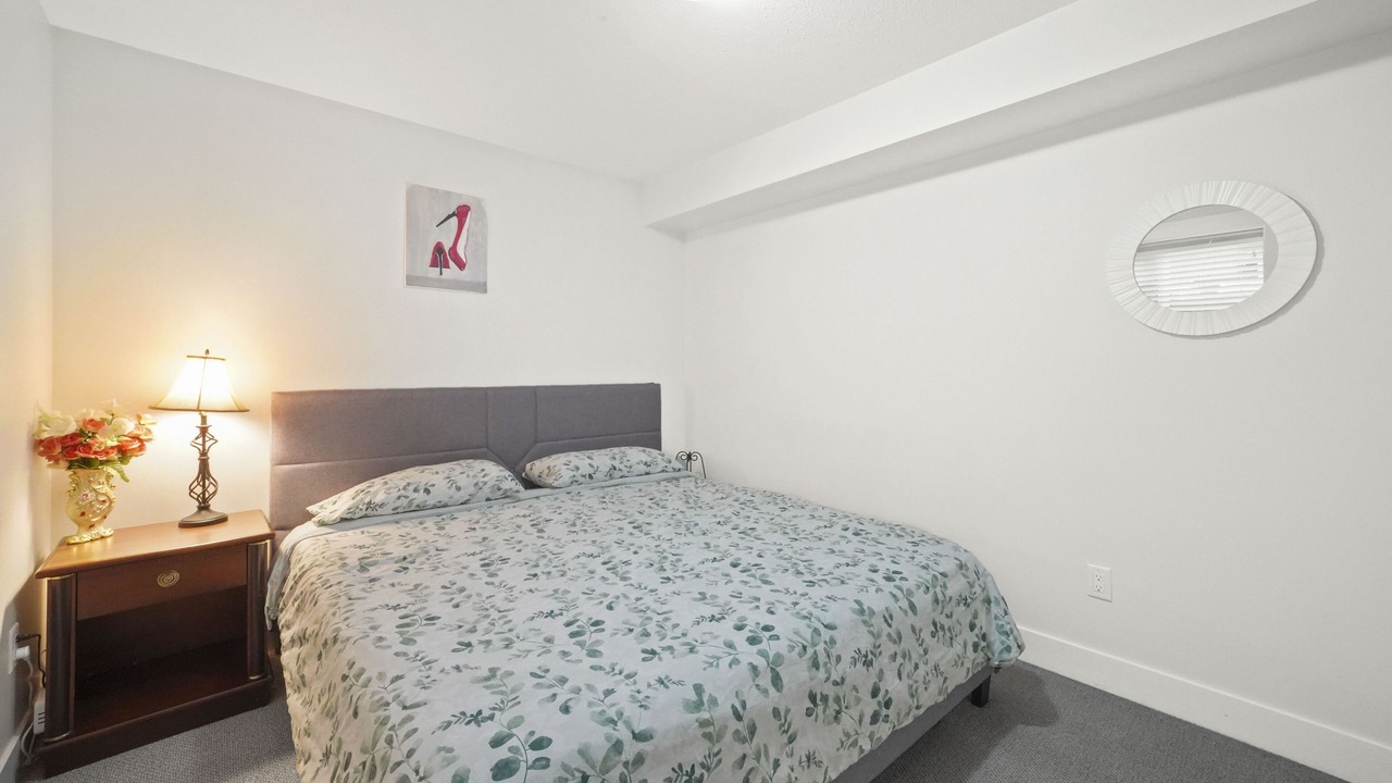 Photo of Bedroom in Cloverdale