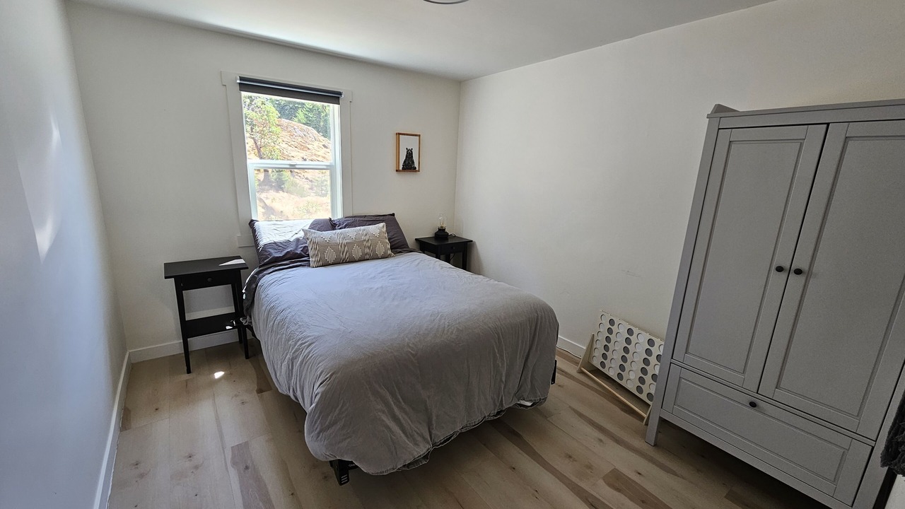 Photo of Bedroom in Metchosin