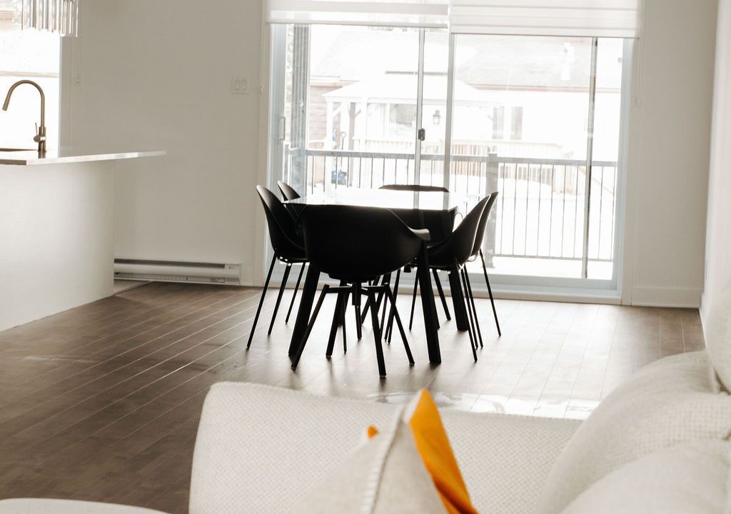 Photo of Livingroom in Saint-Hubert