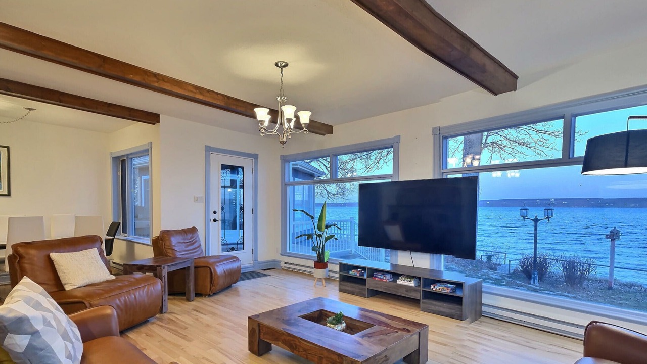 Photo of Livingroom in Saint-Laurent-de-l'ile d'Orleans