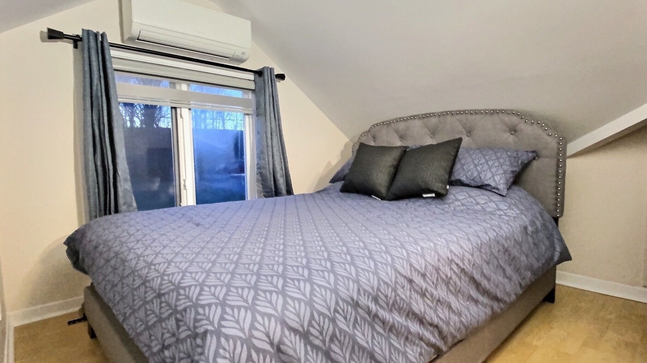 Photo of Bedroom in Saint-Laurent-de-l'ile d'Orleans