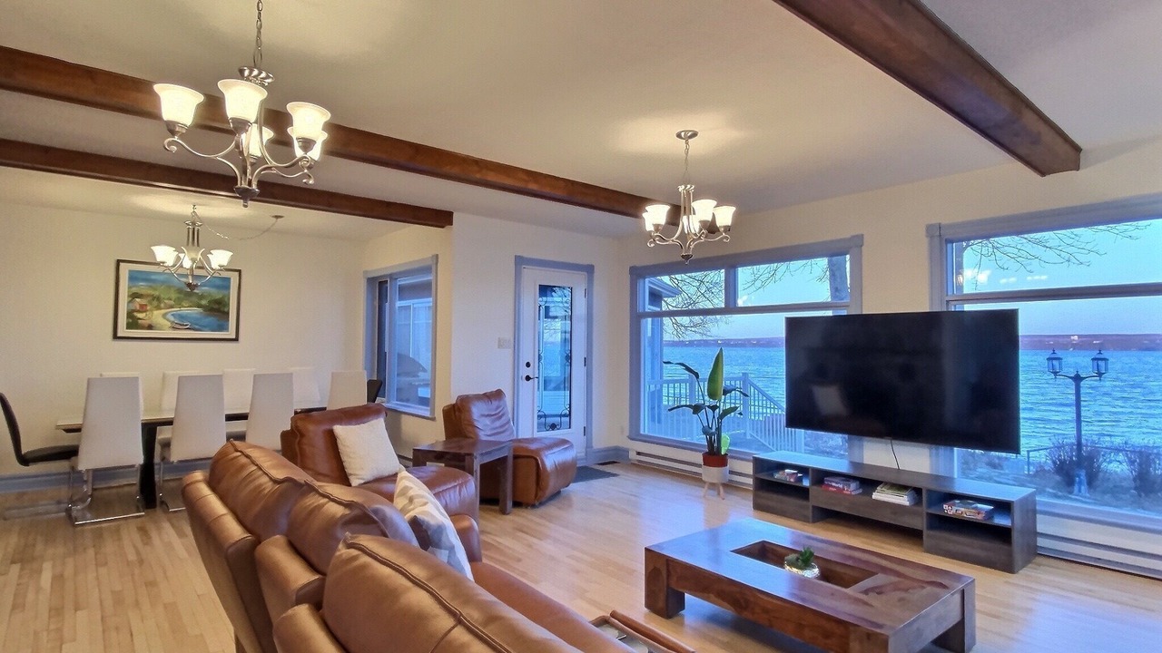 Photo of Livingroom in Saint-Laurent-de-l'ile d'Orleans