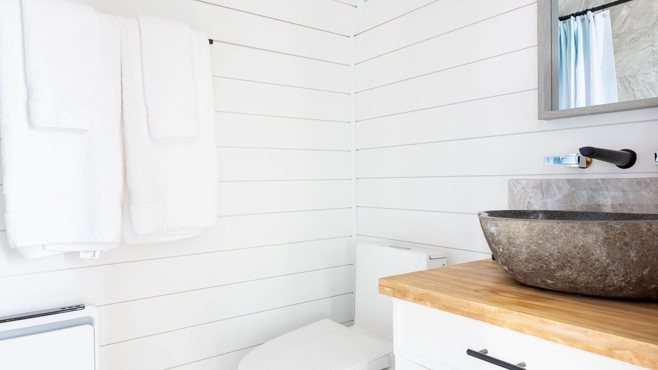 Photo of Bathroom in Bauline East