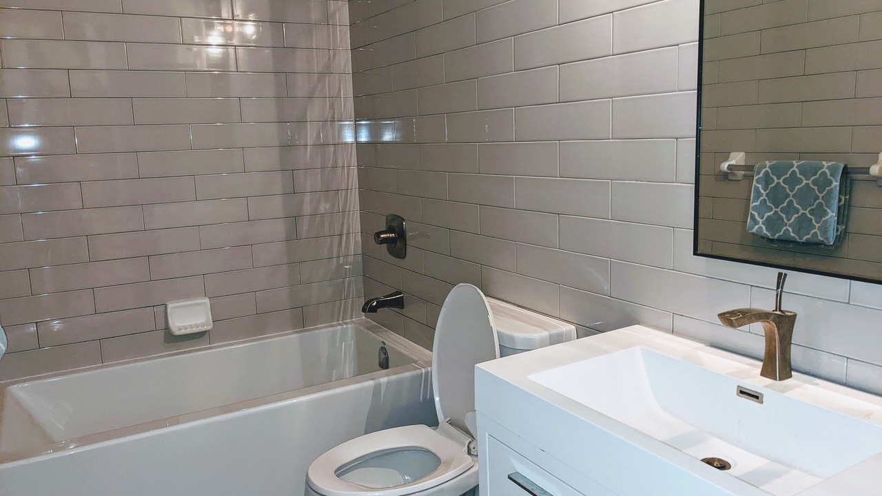 Photo of Bathroom in Beaconsfield Village