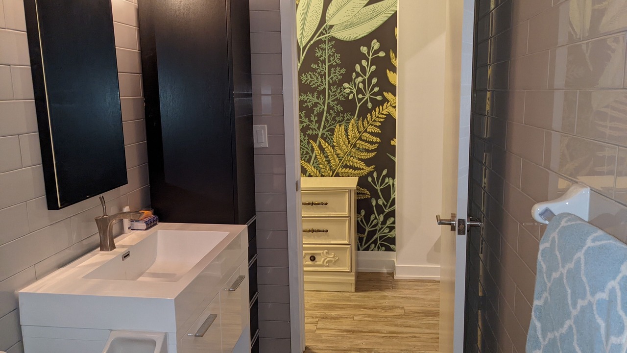 Photo of Bathroom in Beaconsfield Village