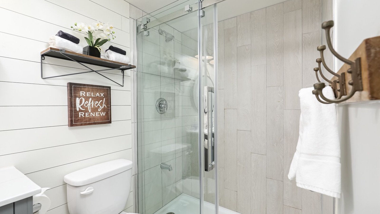 Photo of Bathroom in Craigleith