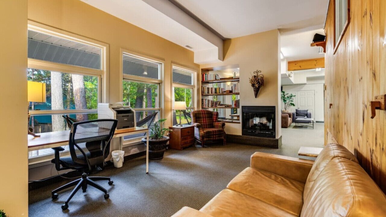 Photo of Livingroom in Dwight