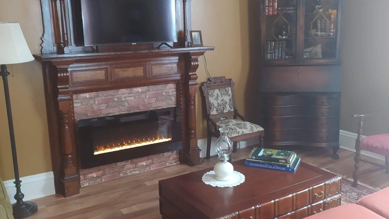 Photo of Livingroom in New London