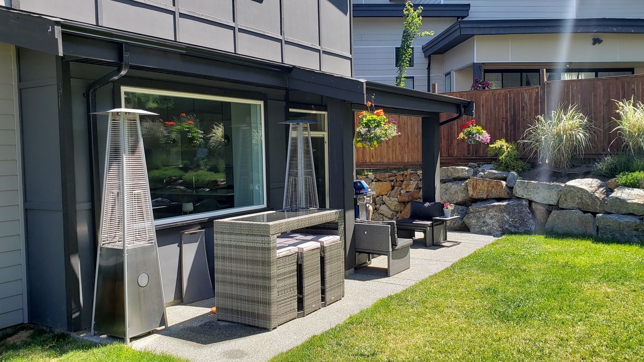 Photo of Patio Balcony in Bear Mountain Resort