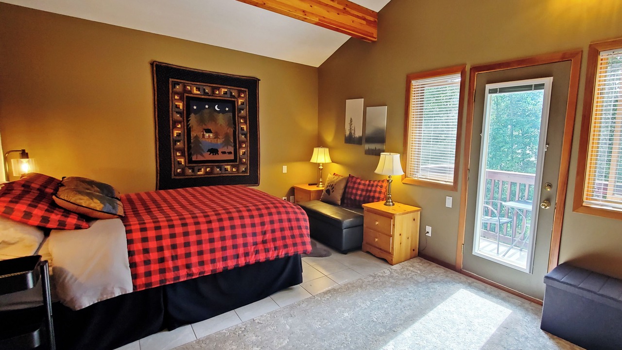 Photo of Bedroom in Sunburst Estates
