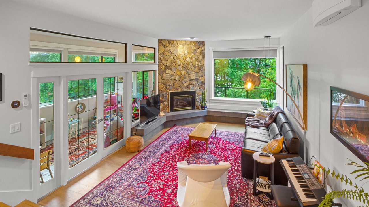 Photo of Livingroom in Port Moody