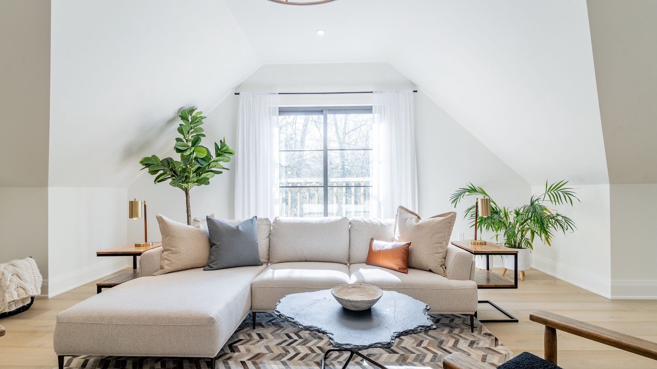Photo of Livingroom in Barrie