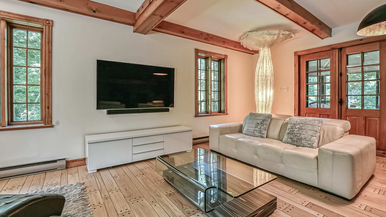 Photo of Livingroom in Sainte-Ann-des-Lacs